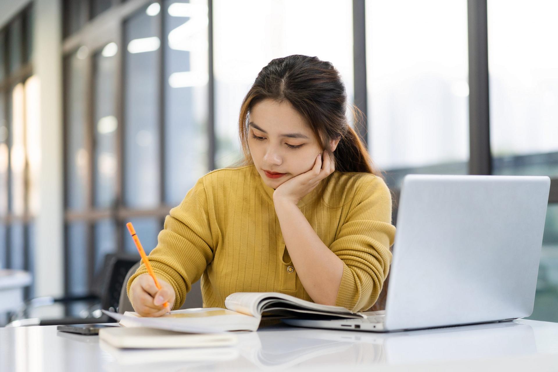 Tich-cuc-luyen-tap-se-giup-ban-dat-diem-so-cao-trong-ky-thi-IELTS